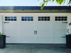 Garage-Door-Star-Garage-Door-Repair-And-Installation-CA-22-300x225-1.jpg